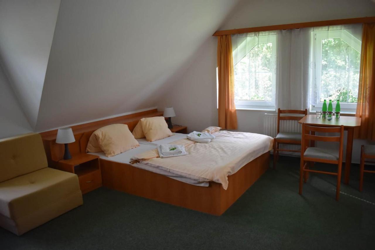 Motel Velký Rybník Dehtare  Exterior foto